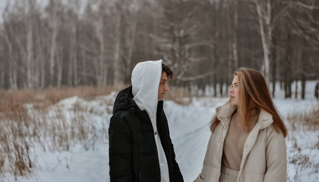 Dvojčki znova obujajo stare bolečine, raki pa vstopajo v zahtevno razmerje