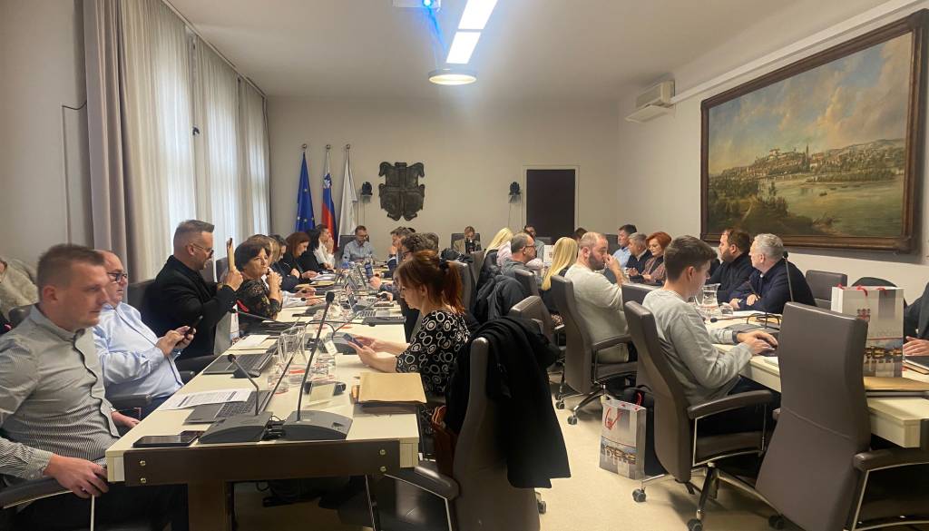 Ptujski svetniki potrdili dopolnjena predloga za proračun za naslednji dve leti, začenja se investicijski cikel