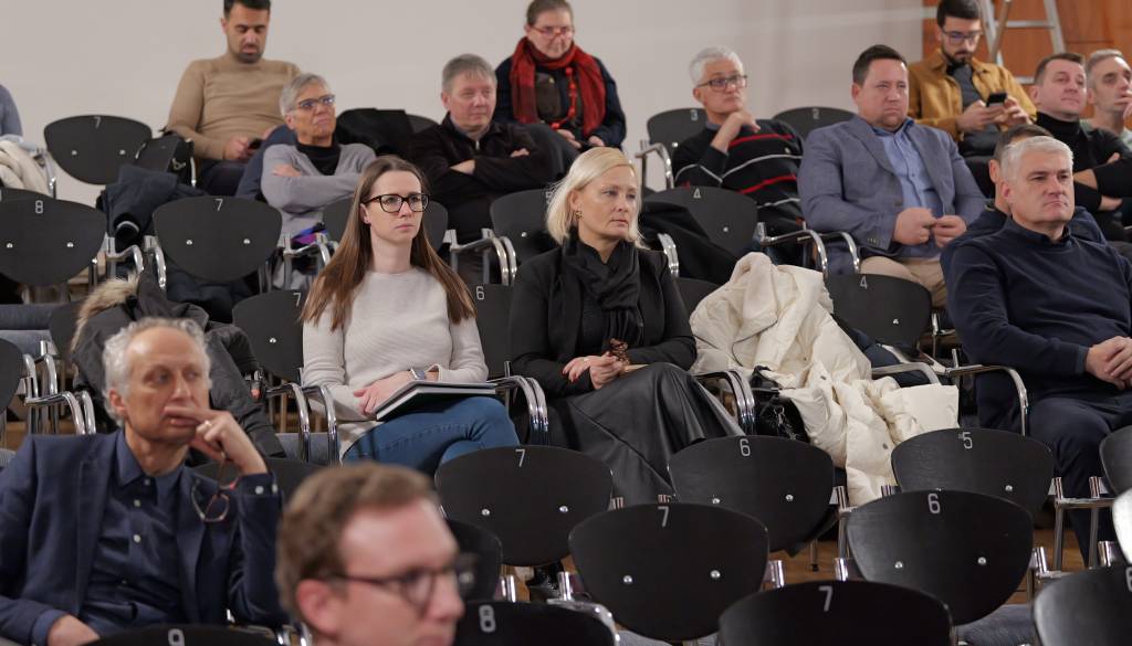 Minister Jevšek: To je začetek dolge poti, ne nekaj, kar se da narediti čez noč