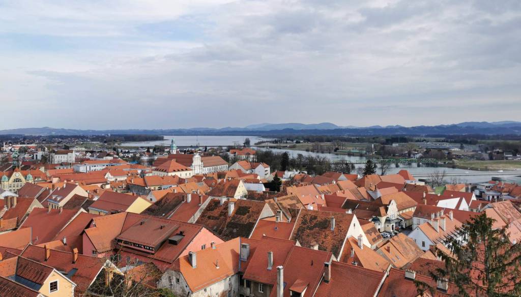 Kako bo Podravje porabilo 89 milijonov evrov? Župani o ključnih projektih in največjih izzivih