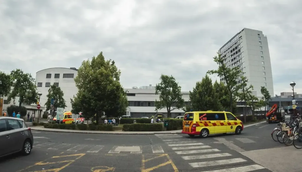 Radiologi iz UKC Maribor z dodatnim delom pri zasebnikih na mesec zasluži 30 tisoč evrov