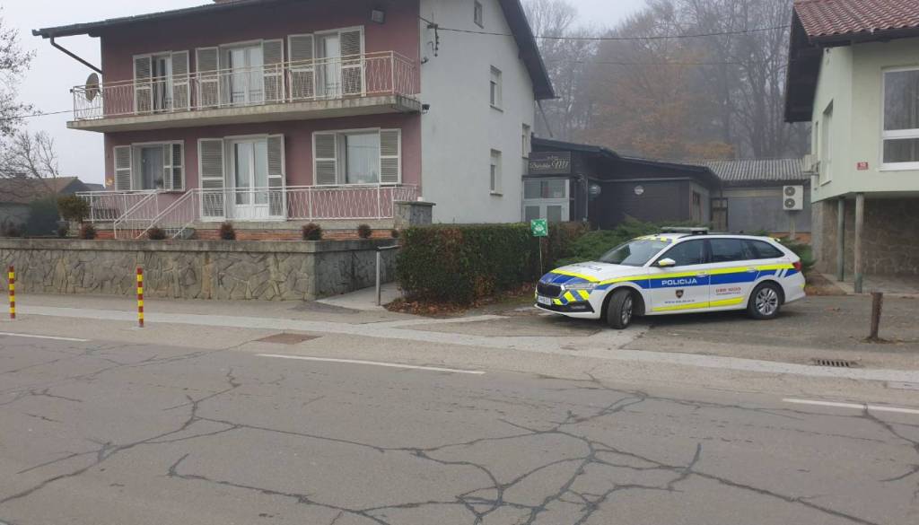 Incident v lokalu in bolnišnici povezan