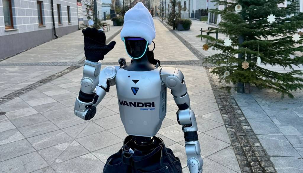 V Velike Lašče prihaja robot 