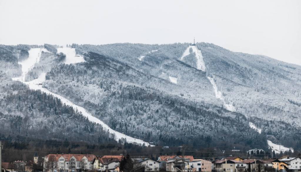 Se nam letos končno obeta belo božično jutro? Za Štajersko so napovedi obetavne