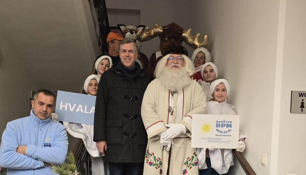Župan Macedoni za novo leto na zadnjem koncertu skupine Dan D
