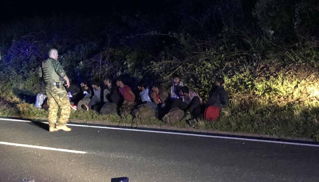Na Dolenjskem včeraj prijeli kar 73 ilegalnih prebežnikov