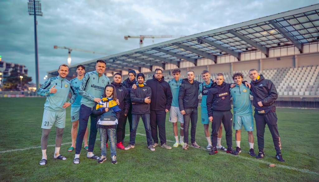 Deček ostal brez žoge, a dobil nepozabno presenečenje na Bonifiki