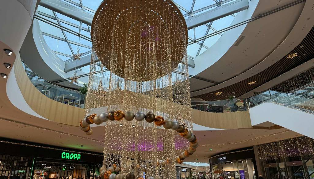 Praznična potrošnja: tako smo Slovenci zapravljali decembra