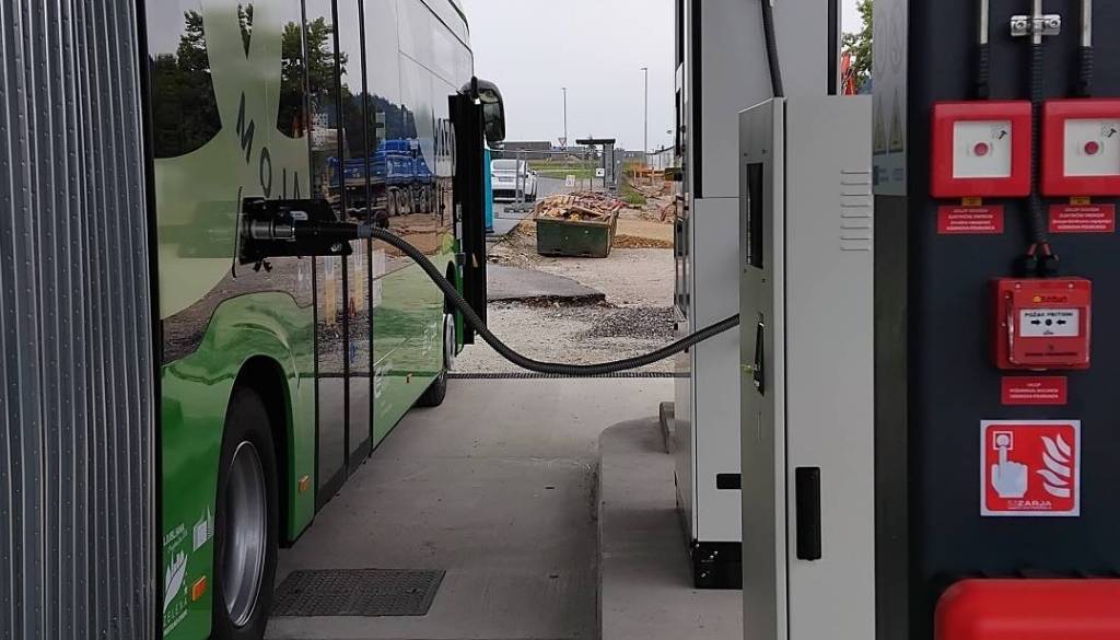 Projekt polnilnice v Stanežičah po novem dražja, rok podaljšali