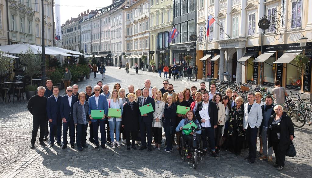 Lista Zorana Jankovića:  Opozicija se vedno znova združi v nasprotovanju (praktično) vsemu, kar predlagata uprava in župan
