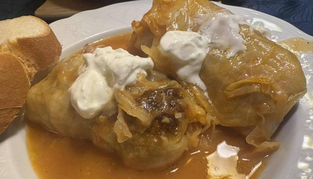 Je letos dovolj kislega zelja za sarme? Preverili smo stanje pri največjih trgovcih