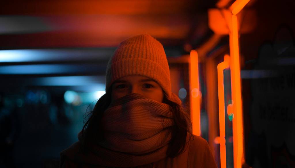 Škorpijoni naj pazijo na meje, tehtnice na obljube – komu se obeta preobrat?