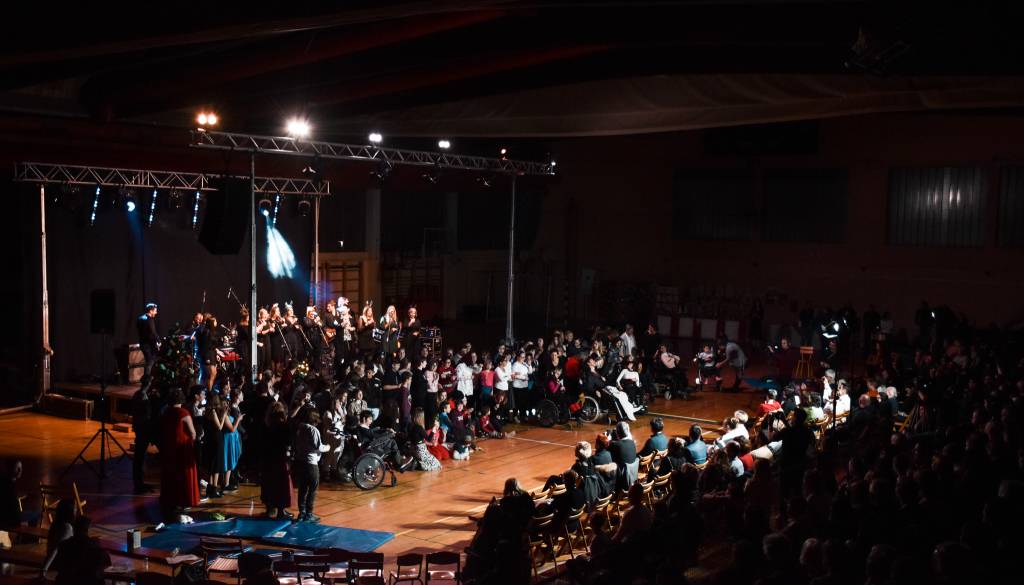 VIDEO: Bliža se dobrodelni koncert Podarimo srečo: »Darovanje sreče je pot, ne destinacija«