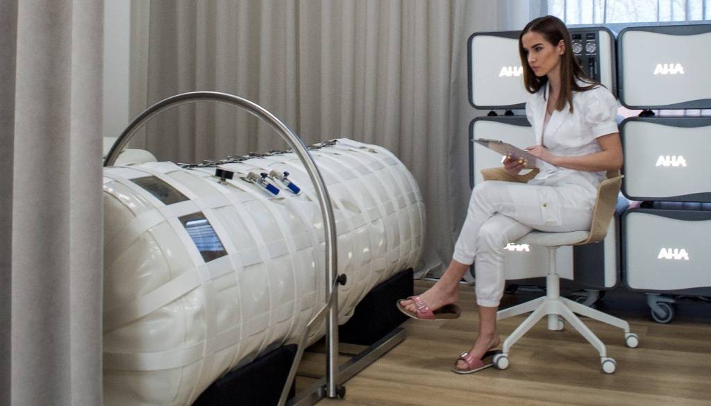 Hiperbarična kisikova terapija. Kako kisik v komori zdravi vaše telo?