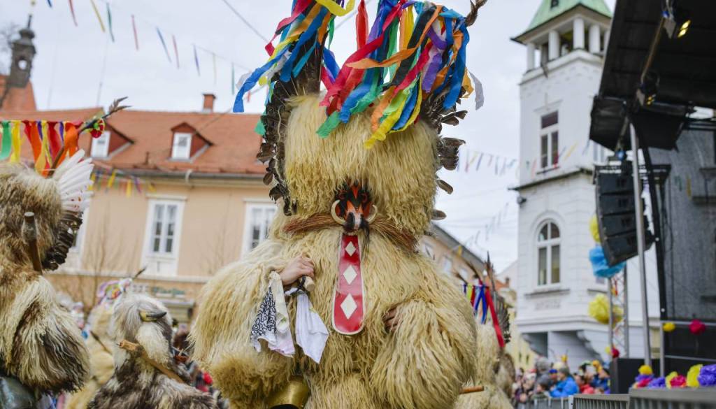 Kdaj bo letos Pust? Maske na plano, pustna sobota že na valentinovo