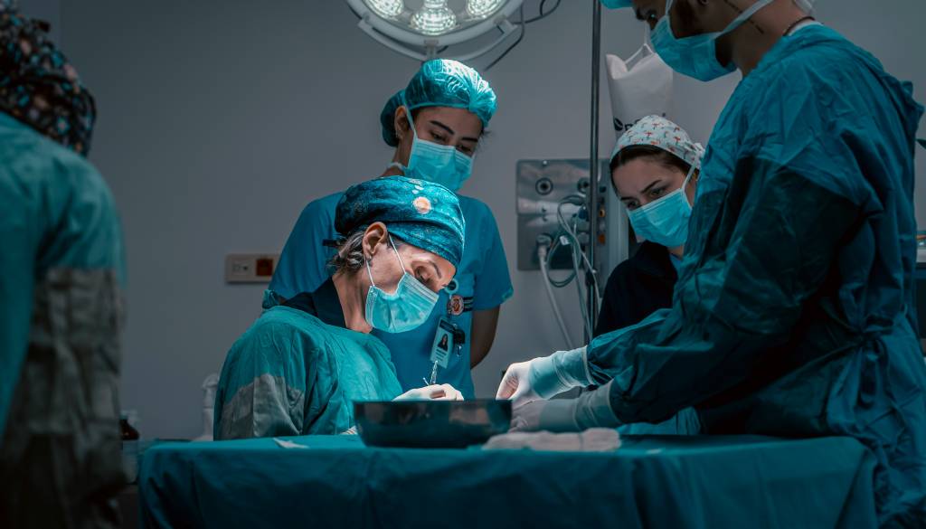 Slovenka naj bi v Turčiji umrla zaradi pljučne embolije