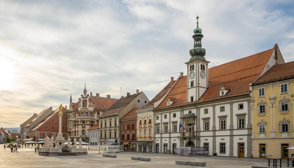 Turizem v Mariboru v vzponu, lani več kot pol milijona nočitev