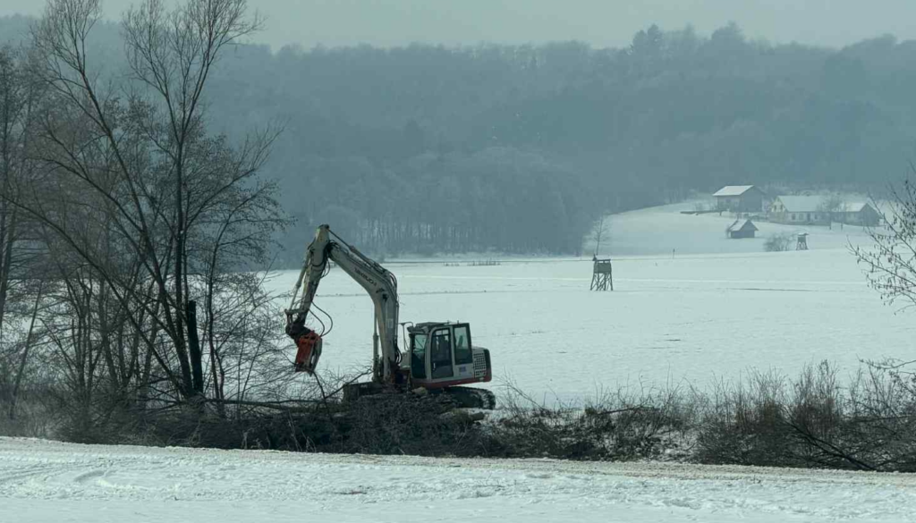 Nova dela ob Ščavnici sprožila ogorčenje ribičev