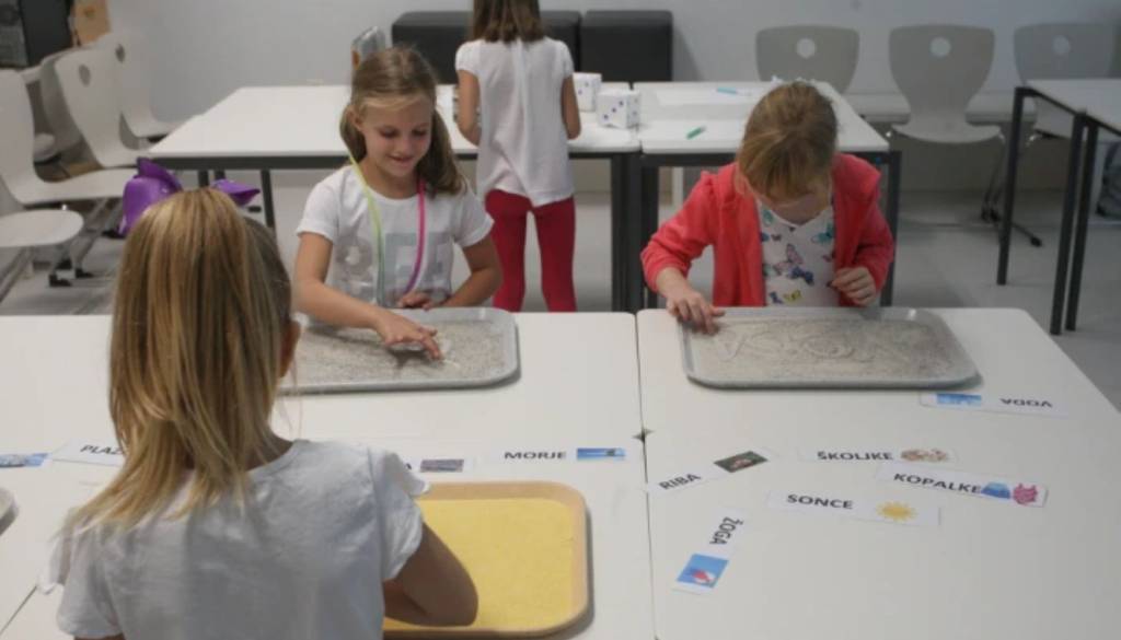 Vpis prvošolcev v Ljubljani: pomembni datumi, pravila in možnosti, ki jih starši ne smejo spregledati