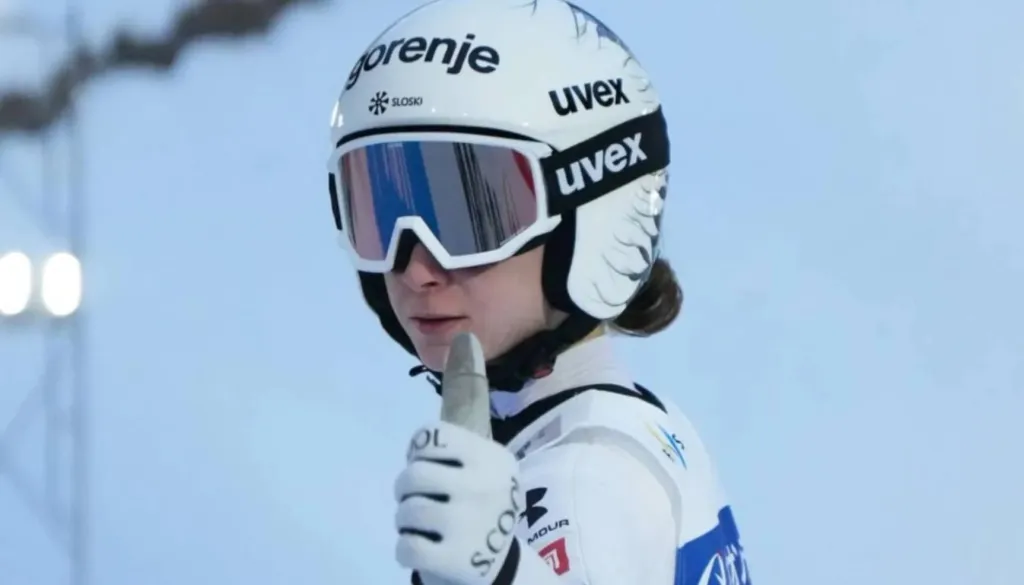 Rekord skakalnice in nova zmaga: Nika Prevc blestela v Sapporu