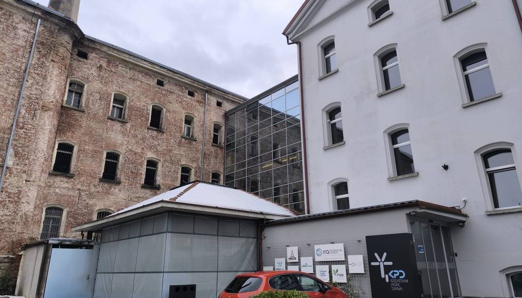FOTO: V nekdanji mariborski kaznilnici bo dom našel nov podjetniški inkubator