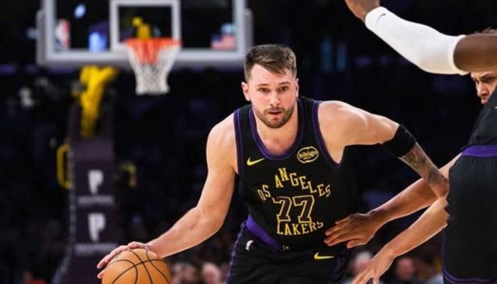 Dončićevih 29 točk premalo za zmago