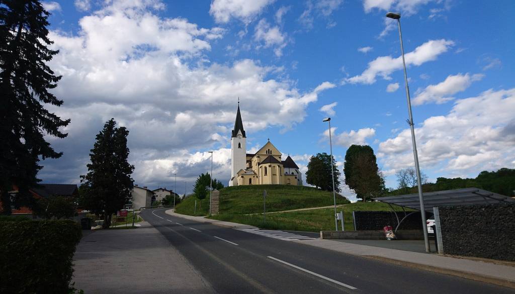 Znano, kje v Pomurju bi lahko uredili romsko naselje