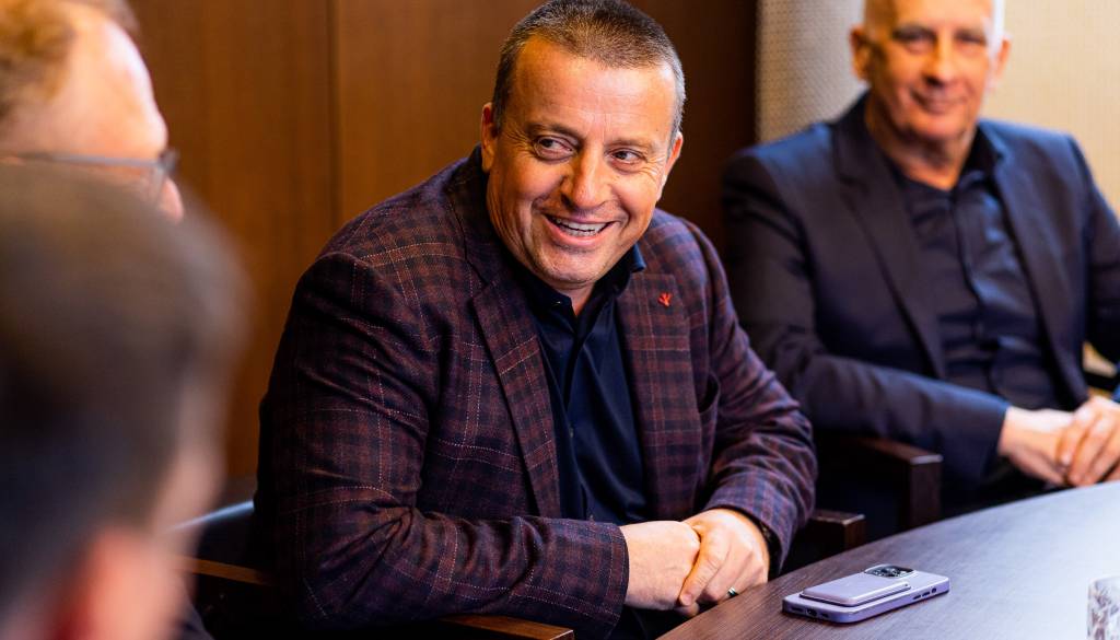 Pečečnik odstopil z mesta predsednika kluba slovenskih v podjetnikov