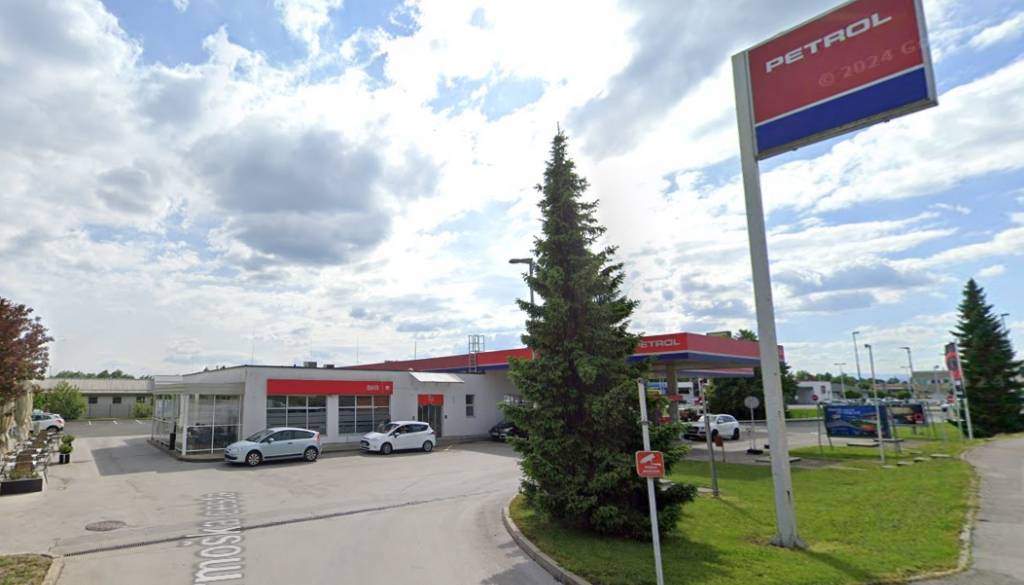 Gostinski lokal zaprt, Petrol na Ptuju še vedno išče najemnika