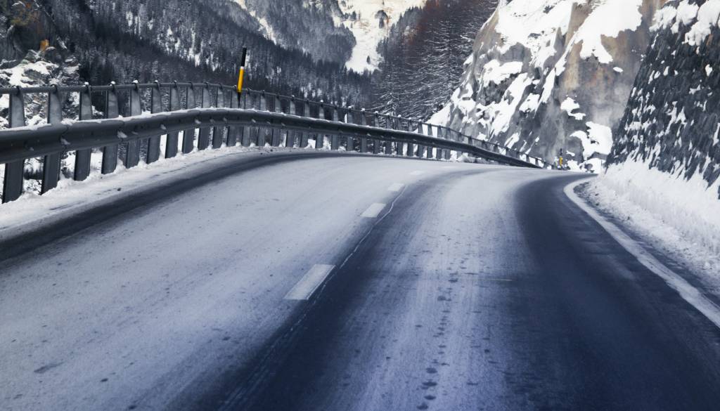 Dars z opozorilom: Jutri nevarnost poledice in nastanka žleda