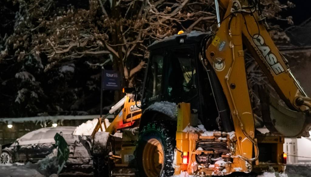 Zaradi nizkih temperatur zimska služba na terenu že od večera