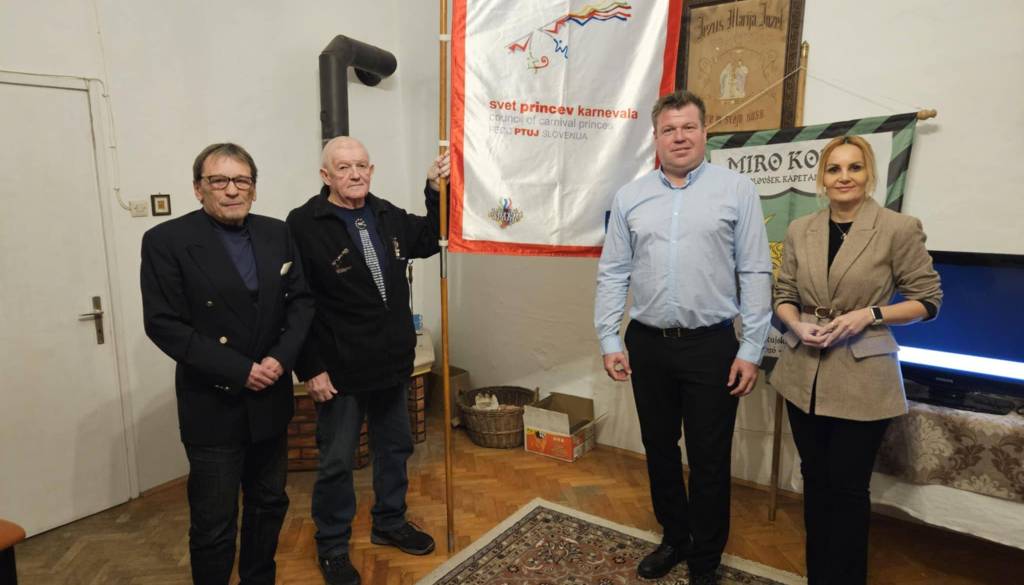 Svet princev karnevala bo vodil Marko Šamperl