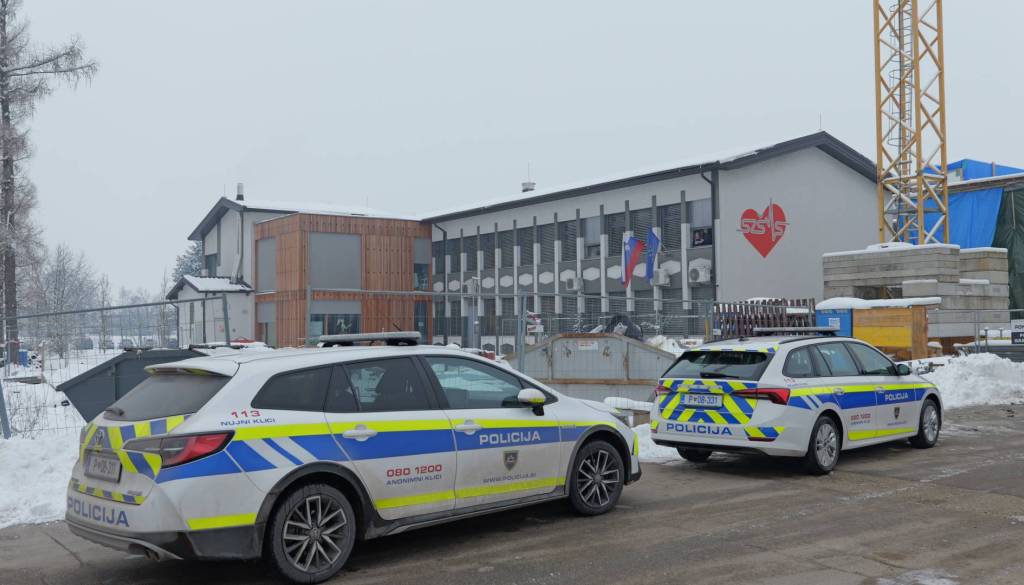 Ministrstvo za vzgojo in izobraževanje po napadu z nožem: Slovenske šole so varne