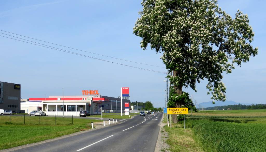 Prebivalci Mengša, Žej in Vodic so se naveličali, a župan obljublja, da bo gradnje ceste zdaj res stekla