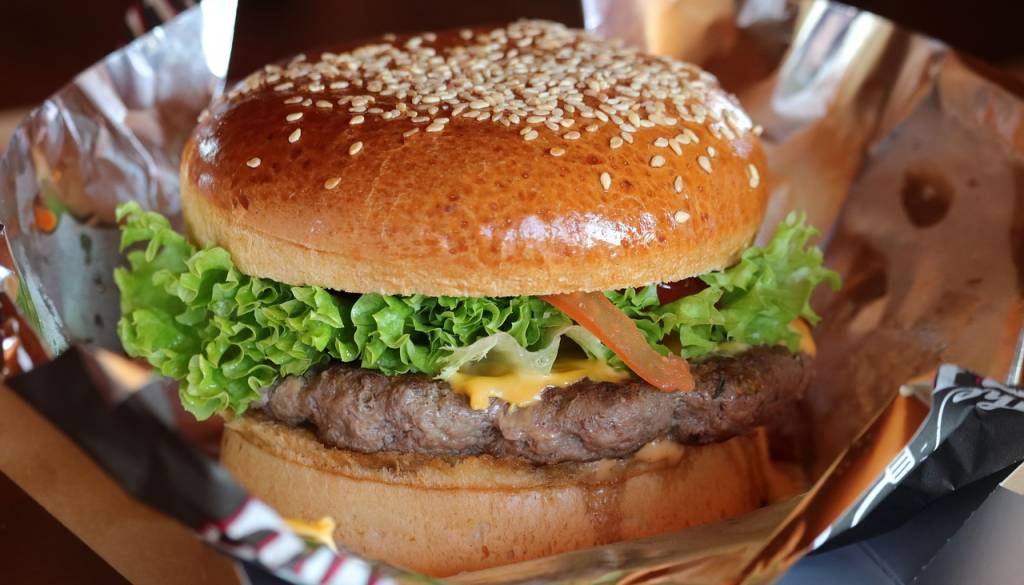 GLASUJTE: Kje v Pomurju je naj burger?