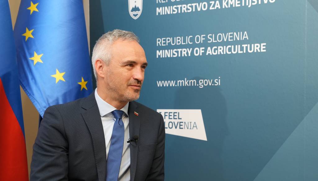 VIDEO: »Lačen nihče ne more funkcionirati«: Minister hrano povezuje z varnostjo Evrope