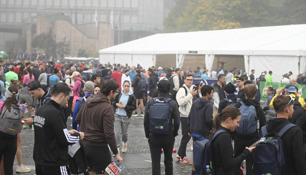 FOTO in VIDEO: Rekordni Ljubljanski maraton, takšno je vzdušje pred startom