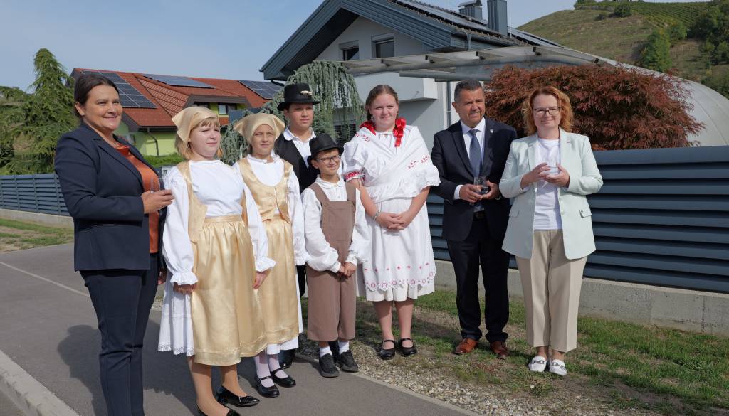 FOTO in VIDEO: V Čentibi odprli novi vodovod Lendava-Pince, naložba prinaša zanesljivejšo oskrbo s pitno vodo