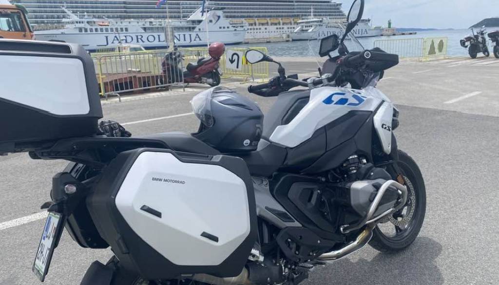 »Toliko o Ljubljani kot lepem in varnem mestu«: Nekdanjemu uredniku Dela ukradli motor, za informacije ponuja nagrado