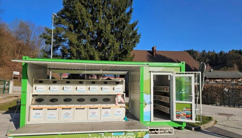 Škofja Loka: potujoča zbiralnica in brezplačna izmenjevalnica knjig v soboto