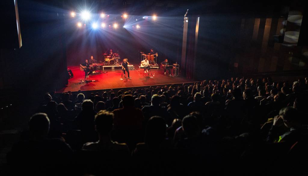 FOTO in VIDEO: Legendarni Šank Rock navdušili v Murski Soboti, uspešnice zazvenele drugače