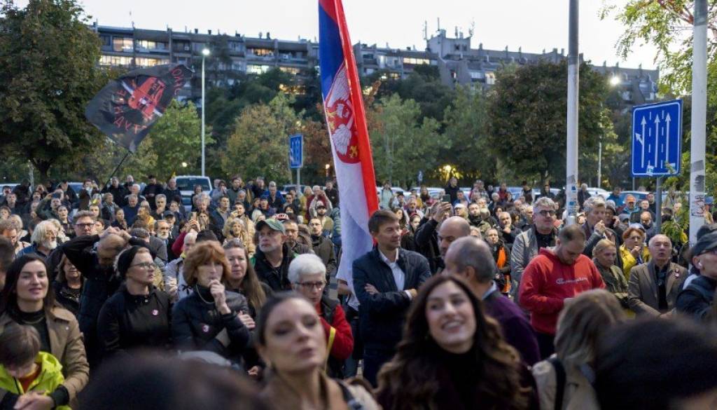 VIDEO: Vučić priznal poraz na volitvah, nato pa napovedal, kako bo ravnala njegova stranka
