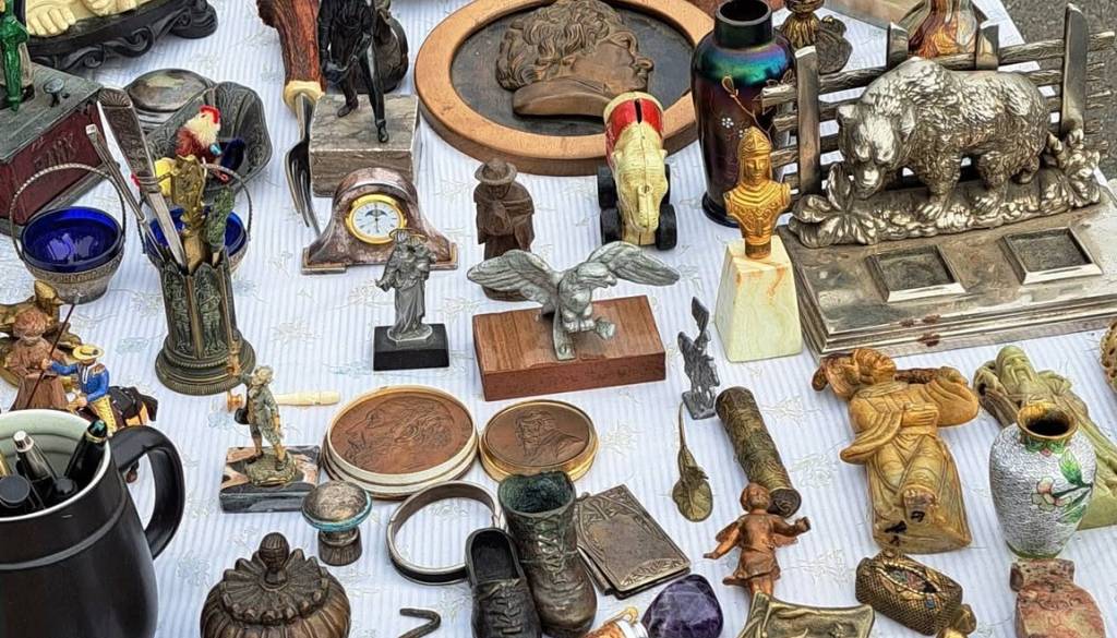 Le streljaj od slovenske meje velik bolšji sejem, ki privablja tudi Slovence