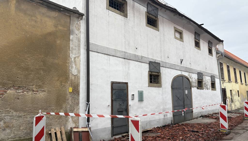 Po uničujočem požaru na Ptuju štiri družine potrebujejo pomoč, odprt račun za zbiranje donacij