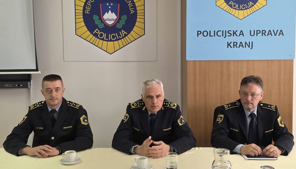 Policijska uprava Kranj ima novega direktorja, sprememba tudi v Škofji Loki