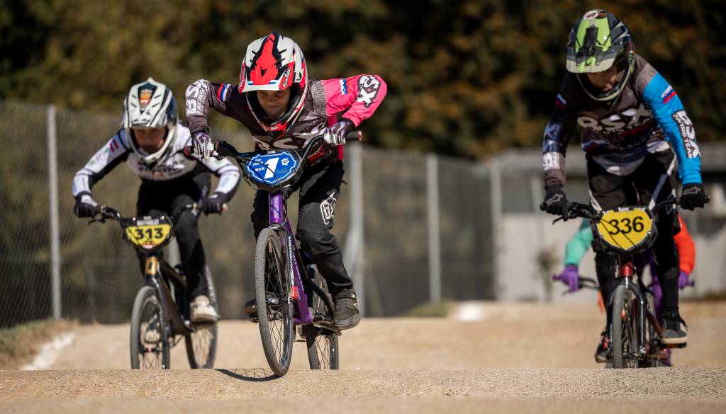 BMX spektakel v Ljubljani: Slovenci blesteli v mlajših kategorijah