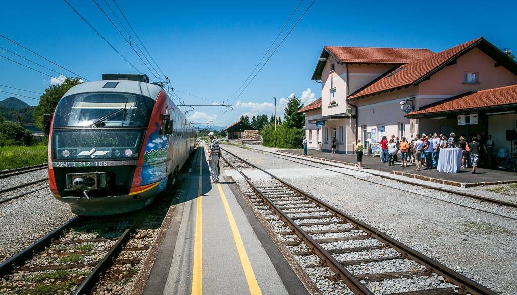 Civilna iniciativa proti predlaganim spremembam trase nove železniške proge