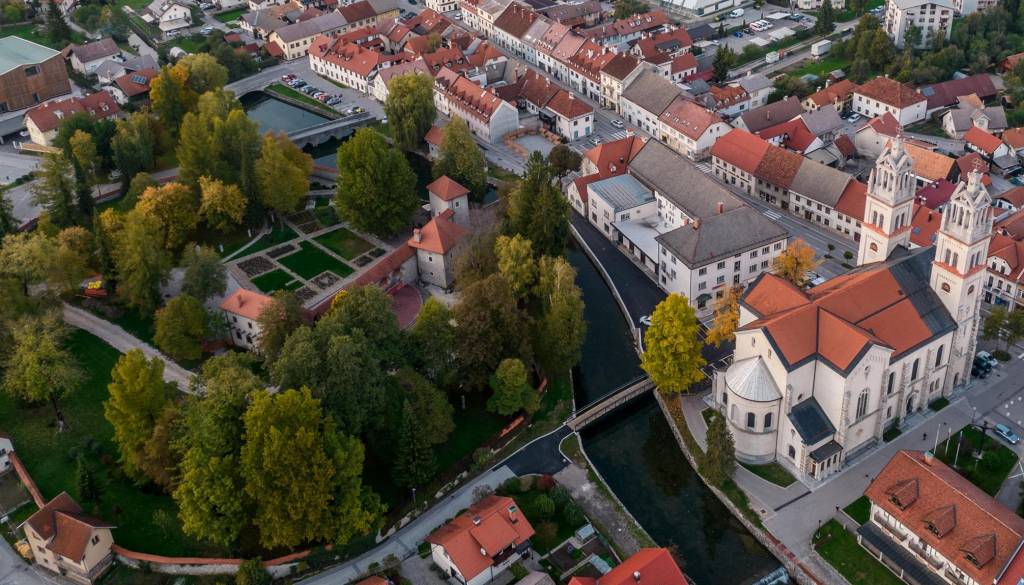 Ribniški proračun na polovici leta: skoraj 4,4 milijona evrov za investicije