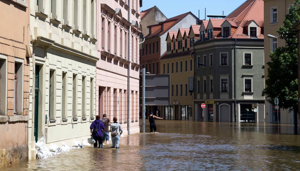 El Niño se nevarno krepi. Kaj to pomeni za vreme v Sloveniji?