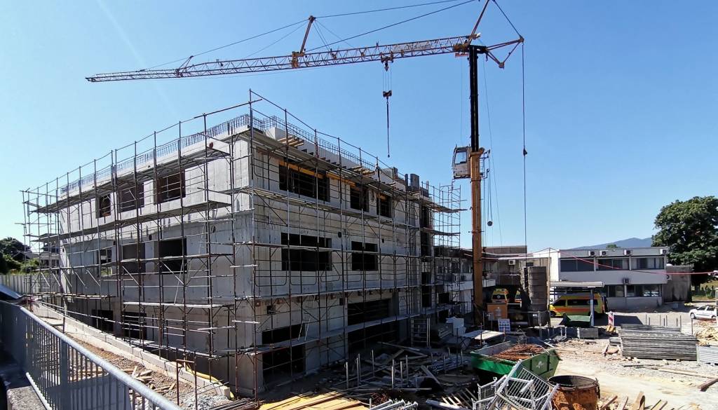 Nova urgenca in laboratorij že skoraj nared